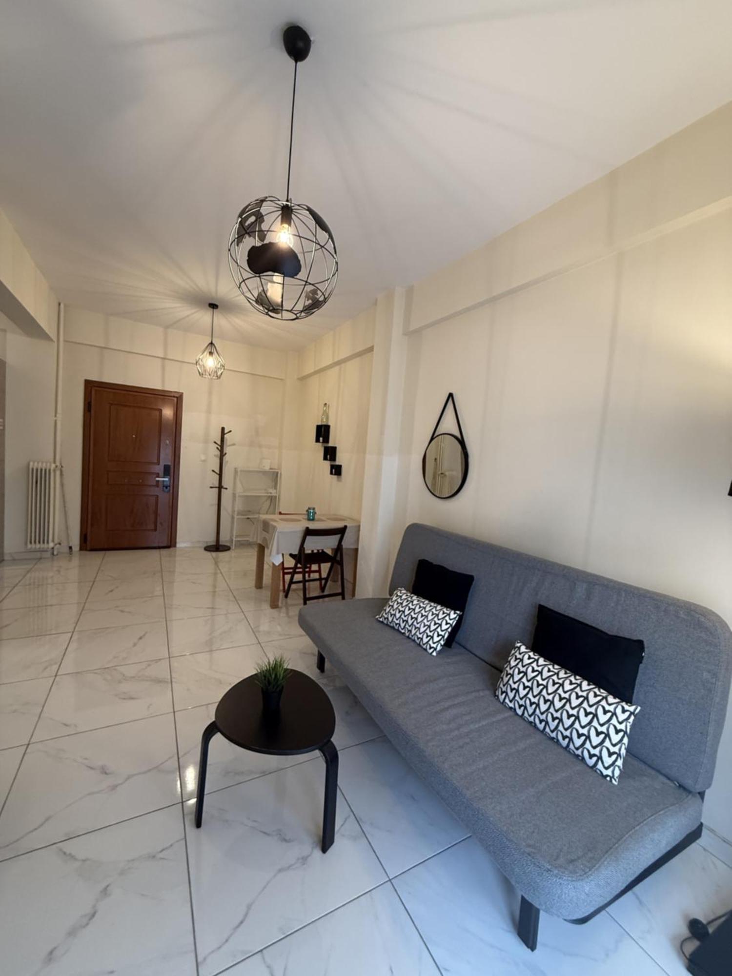 Luxury Apartment Close To The Acropolis Атина Екстериор снимка